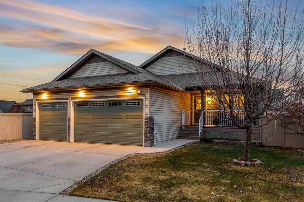 MLS® A2269549 - 734 Woodside Bay NW in Woodside Airdrie, Residential