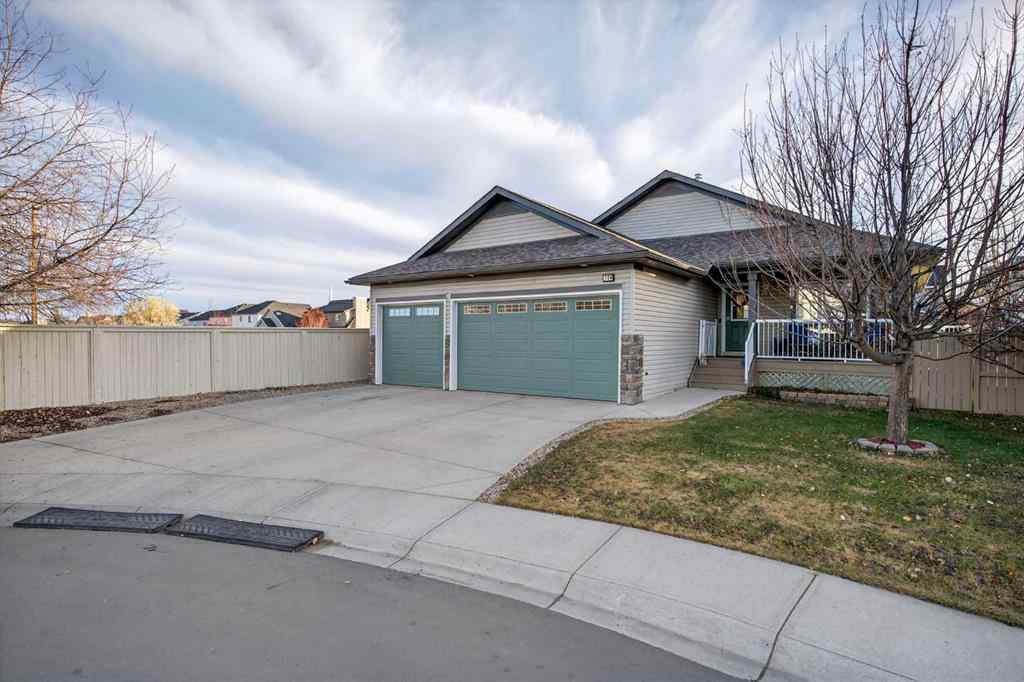 MLS® A2269549 - 734 Woodside Bay NW in Woodside Airdrie, Residential