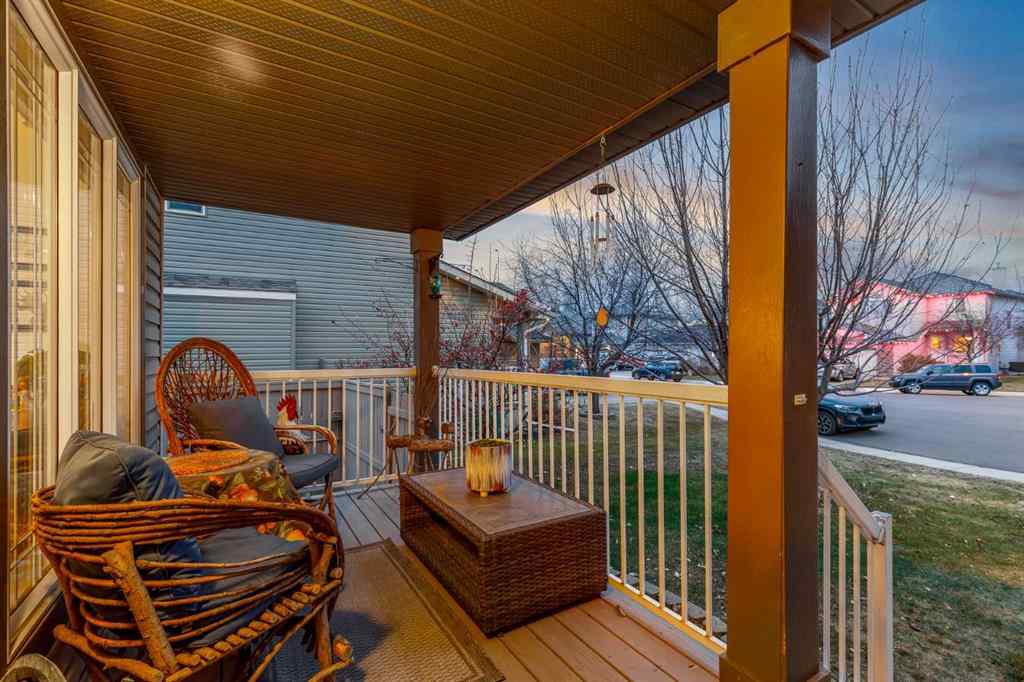 MLS® A2269549 - 734 Woodside Bay NW in Woodside Airdrie, Residential