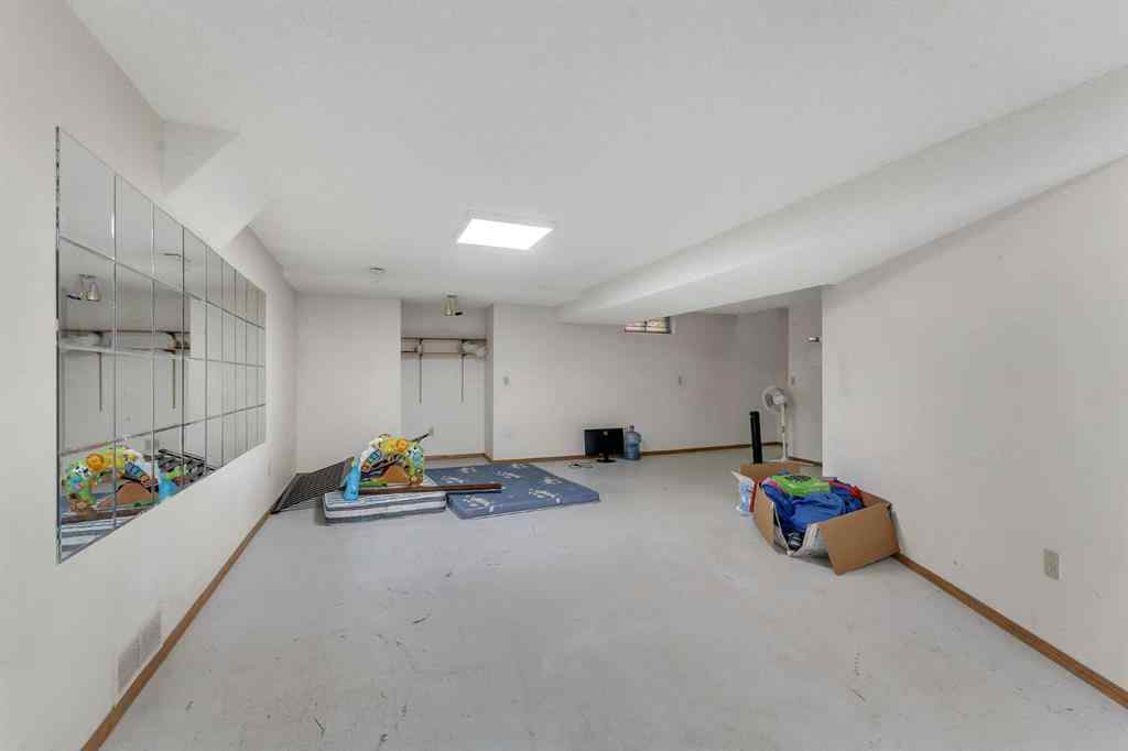 MLS® A2269550 - 20 Templehill Crescent NE in Temple Calgary, Residential