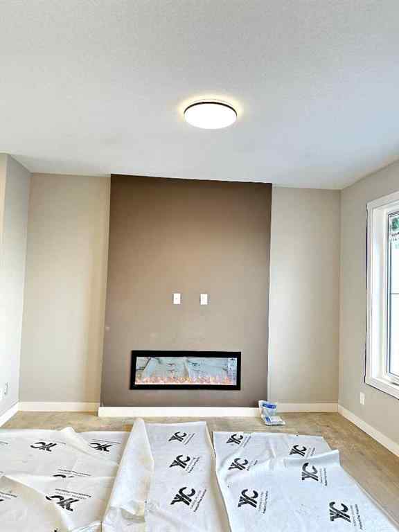 MLS® A2269551 - 299 Waterford Heights  in Waterford Chestermere, Residential