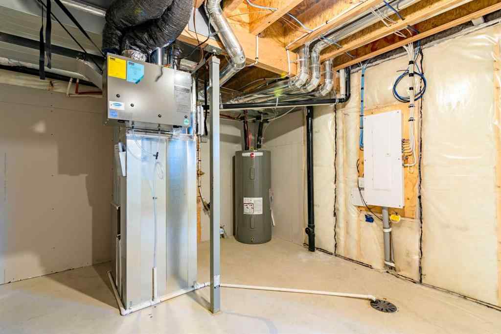 MLS® A2269552 - 225 Yorkville Boulevard SW in Yorkville Calgary, Residential