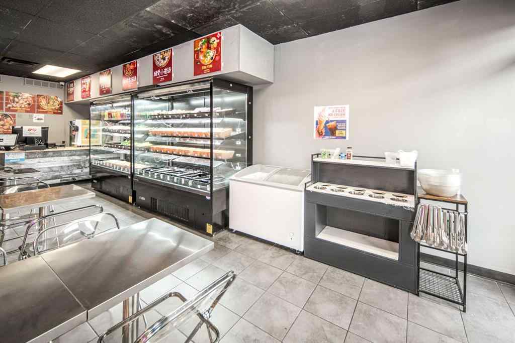 MLS&reg; # A2269555 - 2111 Centre Street NW in Tuxedo Park Calgary, Commercial Open Houses