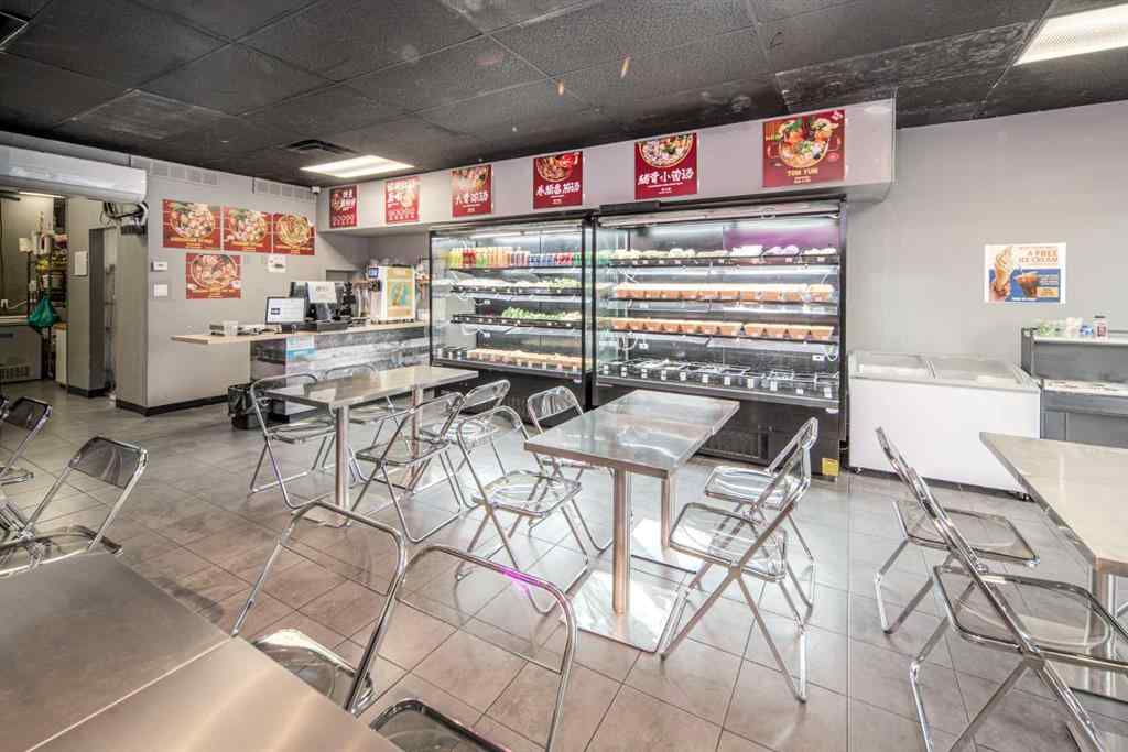 MLS&reg; # A2269555 - 2111 Centre Street NW in Tuxedo Park Calgary, Commercial Open Houses