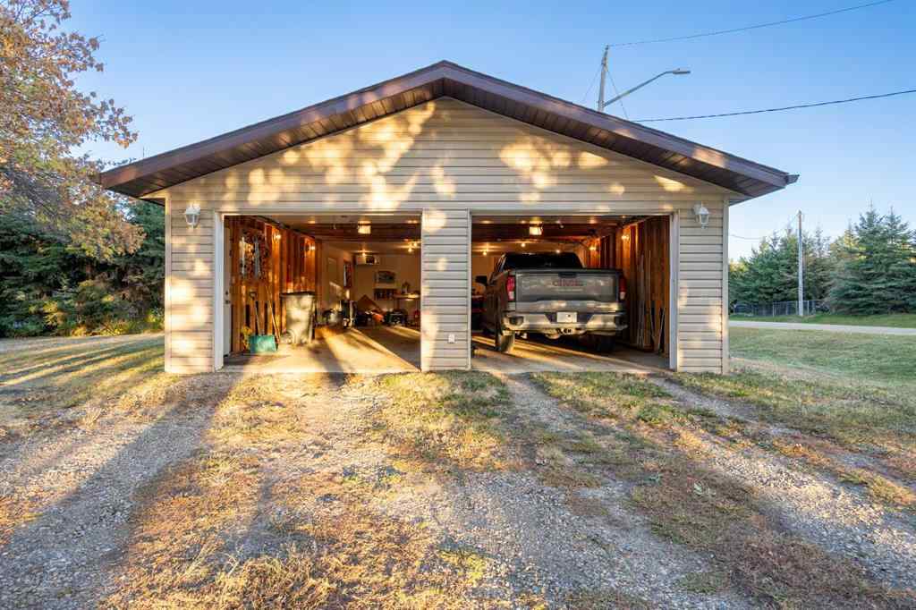 MLS® A2269557 - 62 Buskmose Drive  in NONE Grandview, Residential