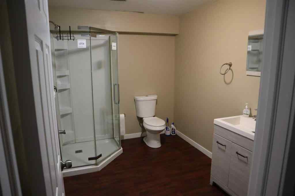 MLS&reg; # A2269568 - Unit #5 4316 64 Avenue SE in Foothills Calgary, Commercial Open Houses