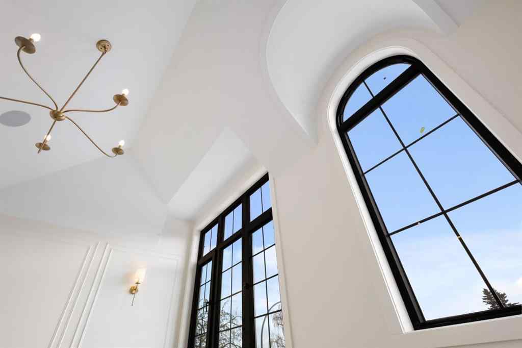 MLS® A2269570 - 2115 22 Avenue SW in Richmond Calgary, Residential