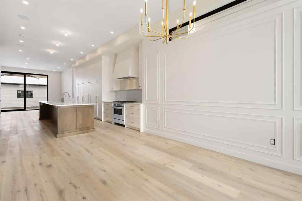 MLS® A2269570 - 2115 22 Avenue SW in Richmond Calgary, Residential