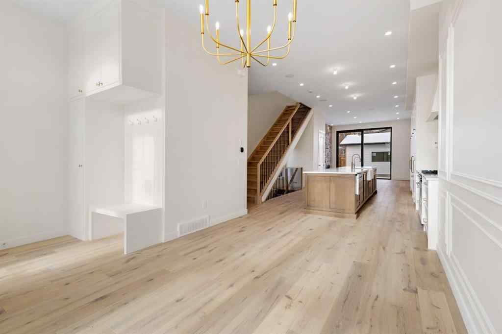 MLS® A2269570 - 2115 22 Avenue SW in Richmond Calgary, Residential