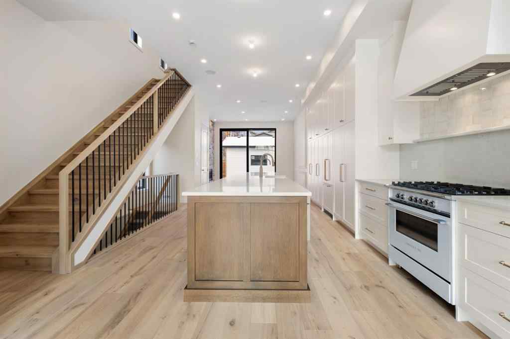 MLS® A2269570 - 2115 22 Avenue SW in Richmond Calgary, Residential