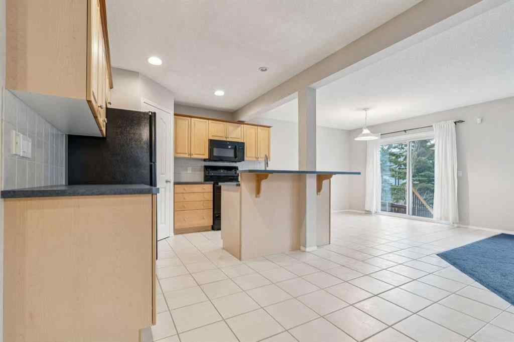 MLS&reg; # A2269572 - 146 Everwillow Close SW in Evergreen Calgary, Residential Open Houses