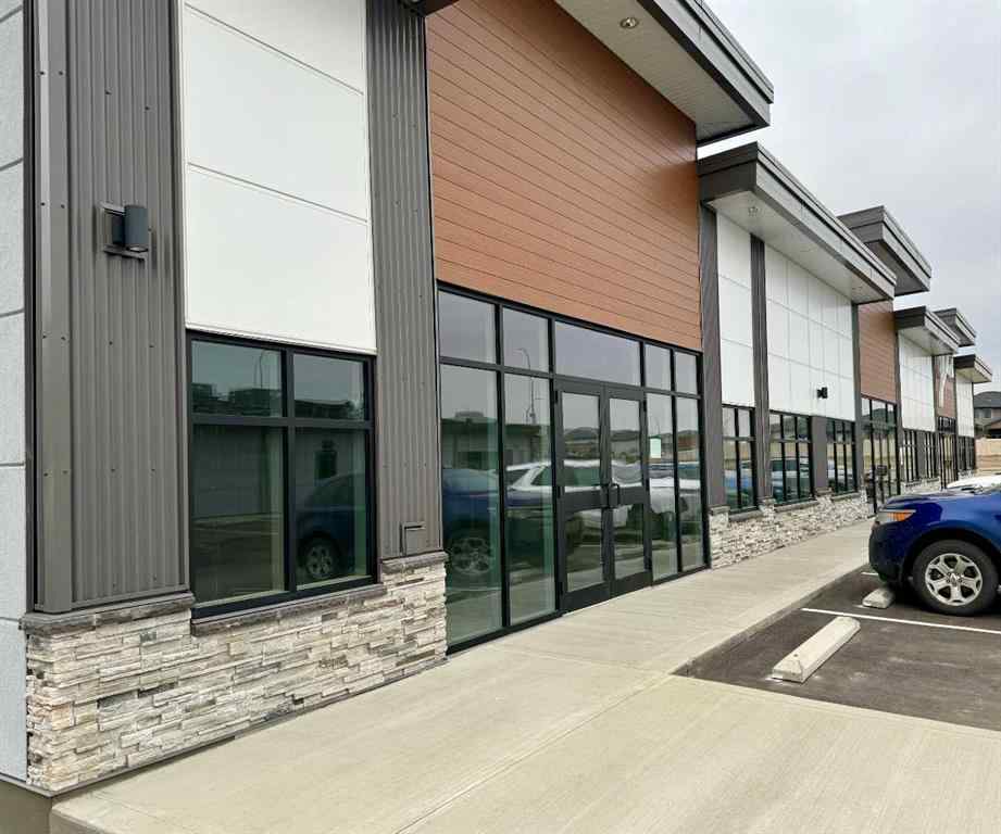 MLS&reg; # A2269578 - Unit #204 4979 Southlands Drive SE in Southland Medicine Hat, Commercial Open Houses