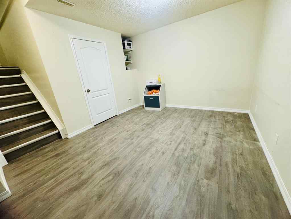 MLS® A2269581 - 8 Taralake Way NE in Taradale Calgary, Residential