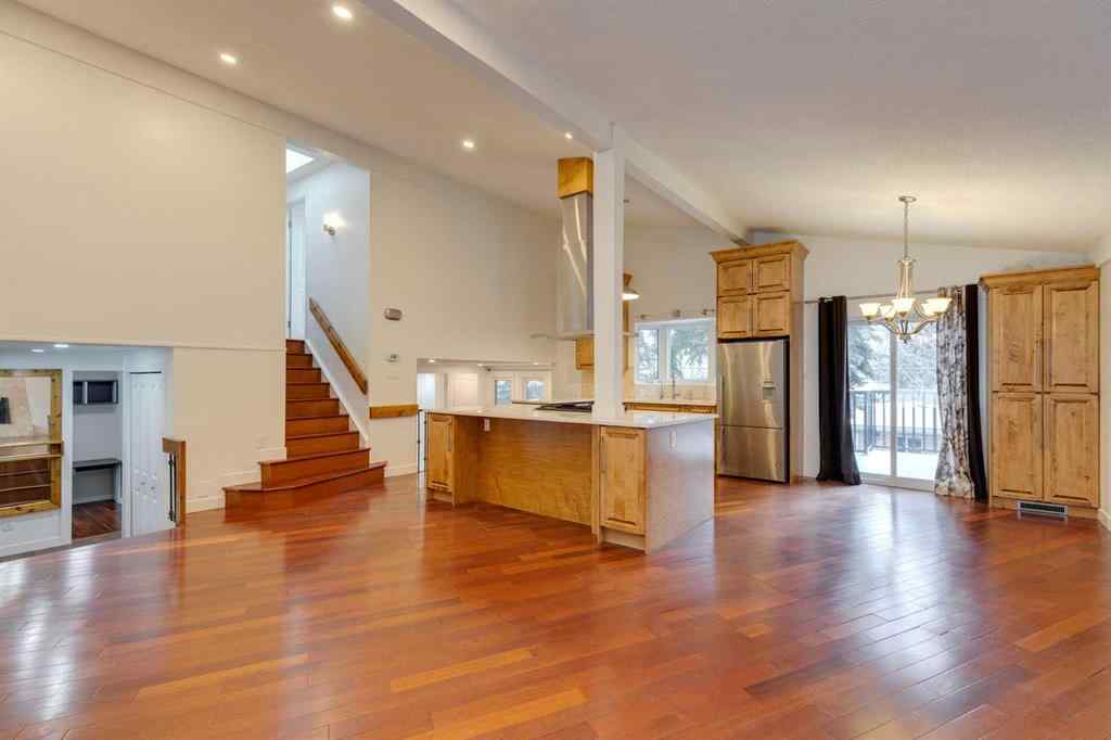 MLS&reg; # A2269583 - 5119 Carney Road NW in Charleswood Calgary, Residential Open Houses