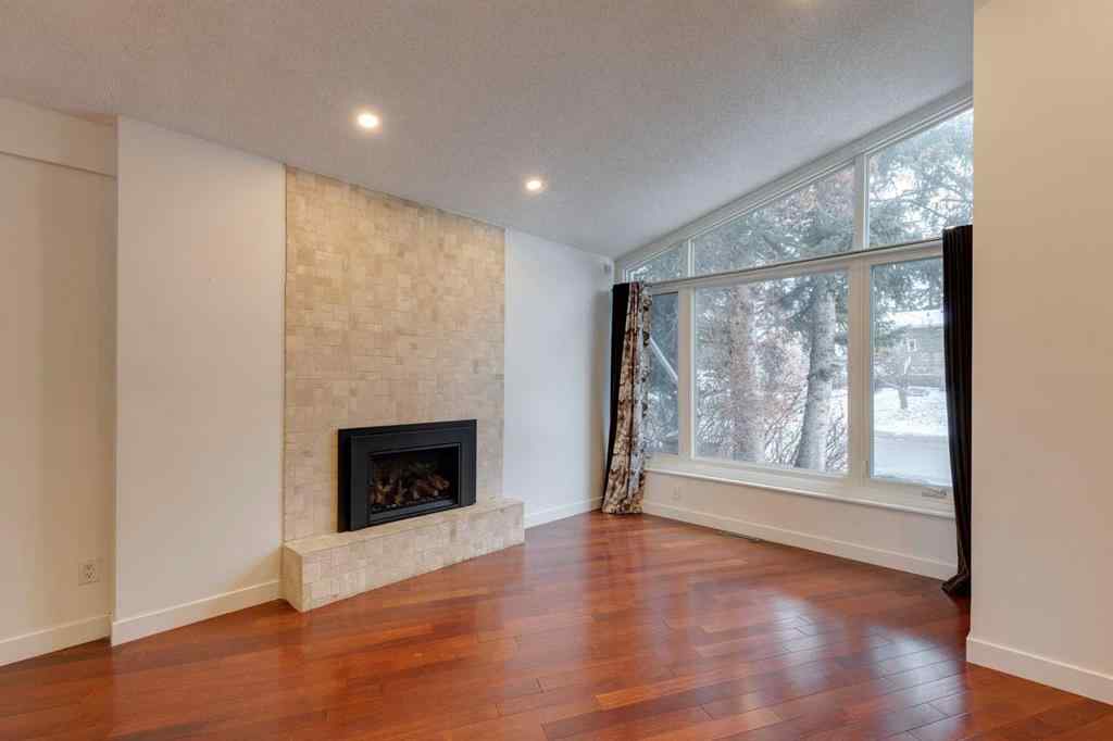 MLS&reg; # A2269583 - 5119 Carney Road NW in Charleswood Calgary, Residential Open Houses