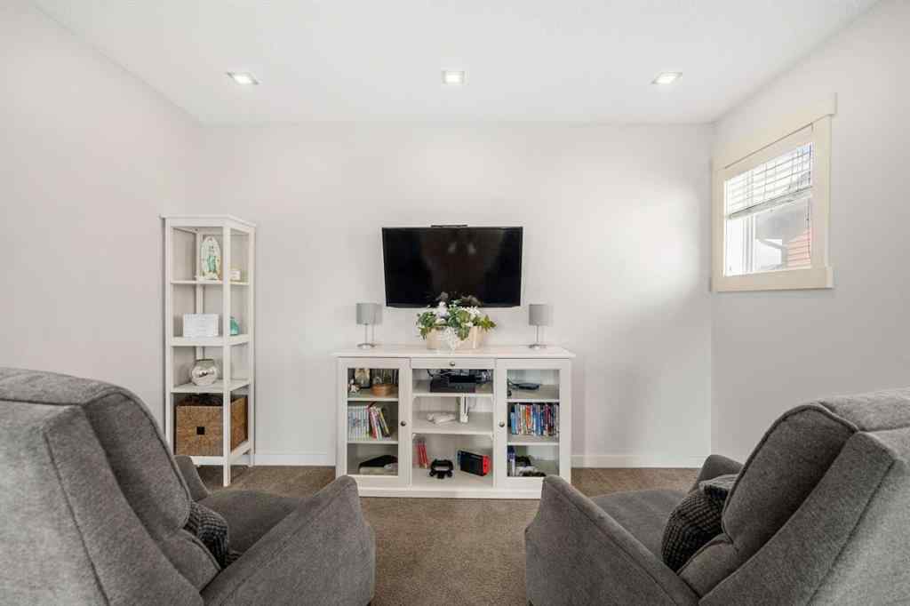 MLS® A2269584 - 808 Coopers Square SW in Coopers Crossing Airdrie, Residential