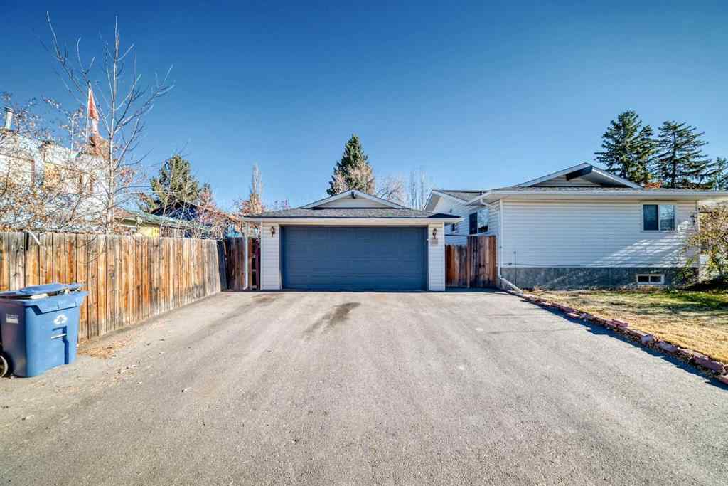 MLS® A2269587 - 130 Braniff Crescent SW in Braeside Calgary, Residential