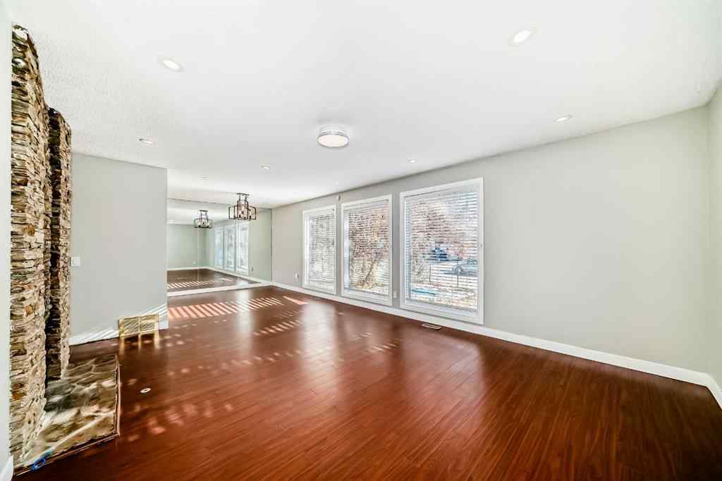 MLS® A2269587 - 130 Braniff Crescent SW in Braeside Calgary, Residential