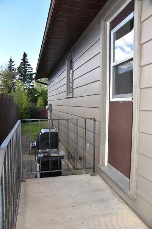 MLS&reg; # A2269589 - 9550 74 Avenue  in South Patterson Place Grande Prairie, Residential Open Houses