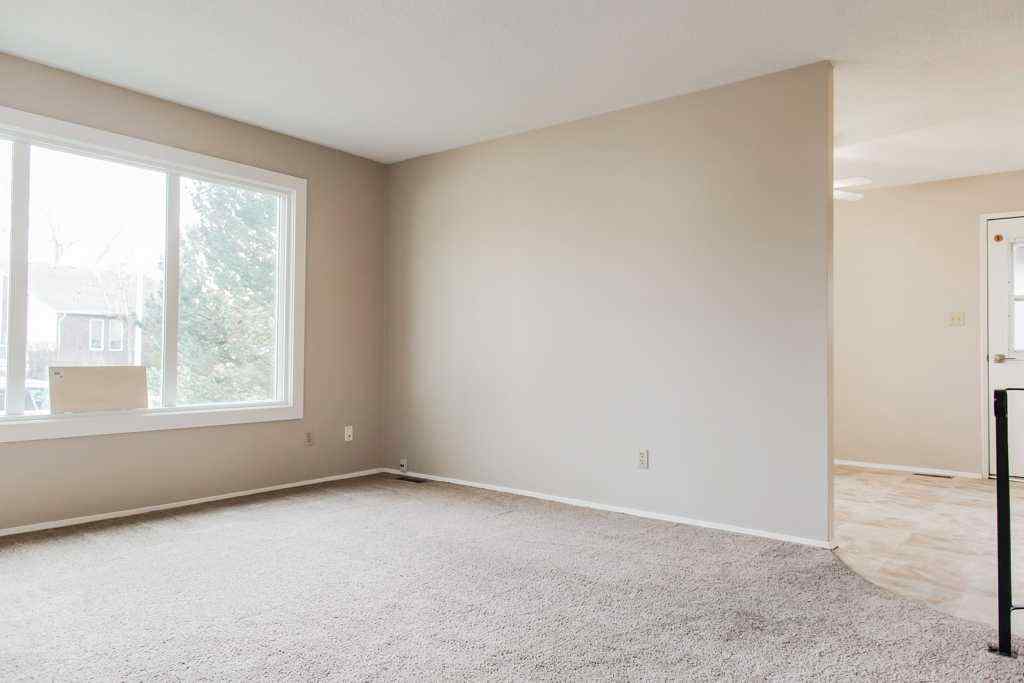 MLS&reg; # A2269589 - 9550 74 Avenue  in South Patterson Place Grande Prairie, Residential Open Houses