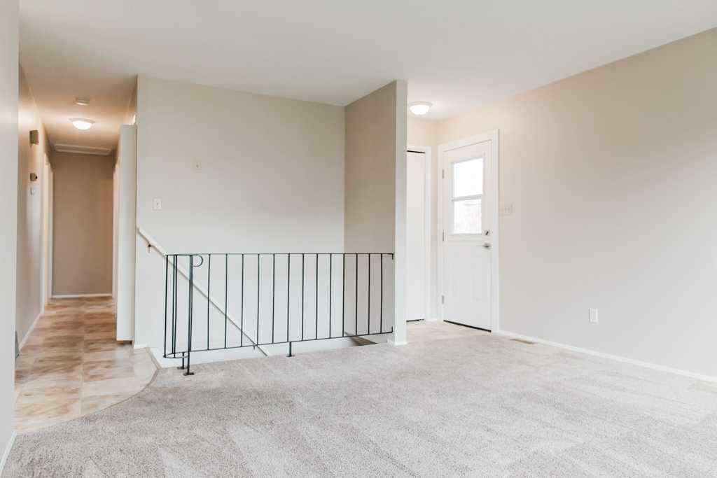 MLS&reg; # A2269589 - 9550 74 Avenue  in South Patterson Place Grande Prairie, Residential Open Houses