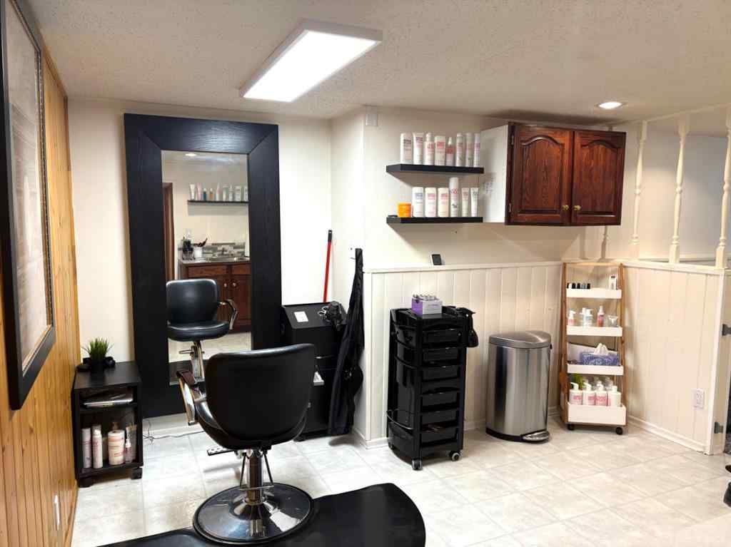 MLS&reg; # A2269591 - 124 Glenpatrick Drive SW in Glenbrook Calgary, Residential Open Houses