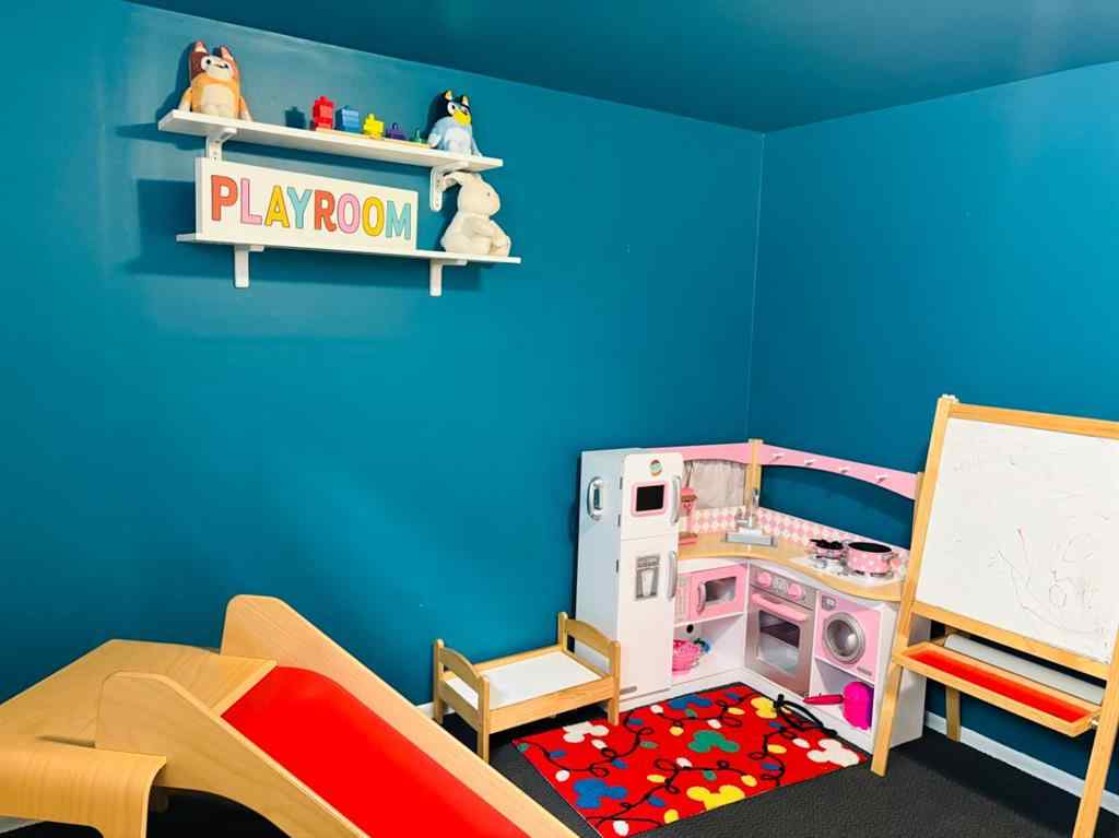 MLS&reg; # A2269591 - 124 Glenpatrick Drive SW in Glenbrook Calgary, Residential Open Houses