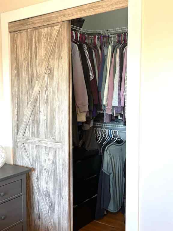 MLS&reg; # A2269591 - 124 Glenpatrick Drive SW in Glenbrook Calgary, Residential Open Houses