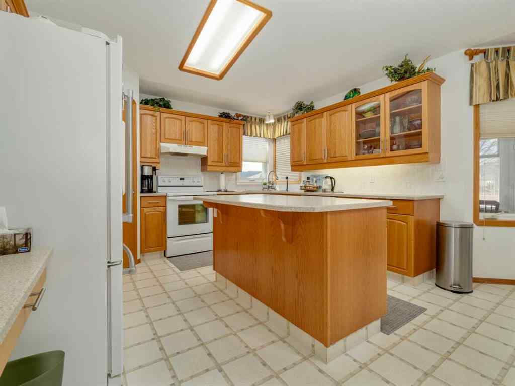 MLS&reg; # A2269594 - 4633 Majestic Place  in NONE Taber, Residential Open Houses