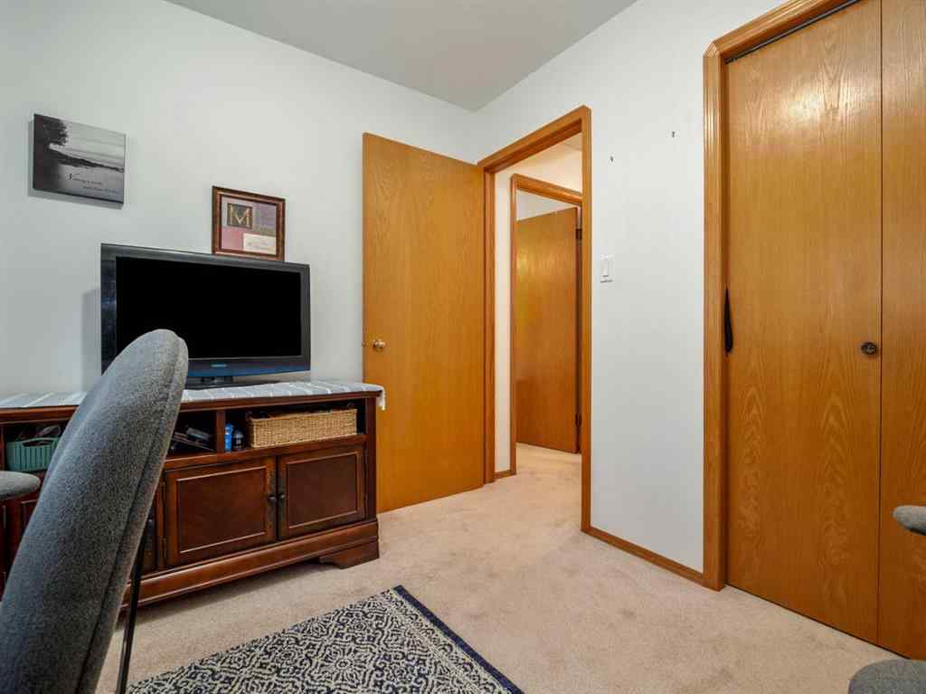 MLS&reg; # A2269594 - 4633 Majestic Place  in NONE Taber, Residential Open Houses