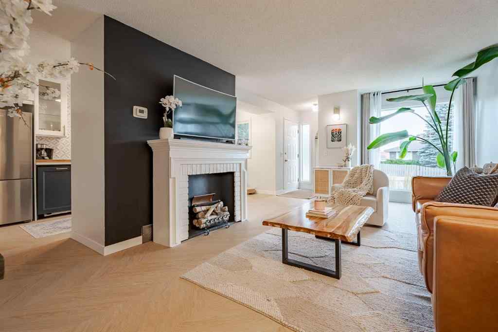 MLS® A2269602 - Unit #74 14736 Deerfield Drive SE in Deer Run Calgary, Residential