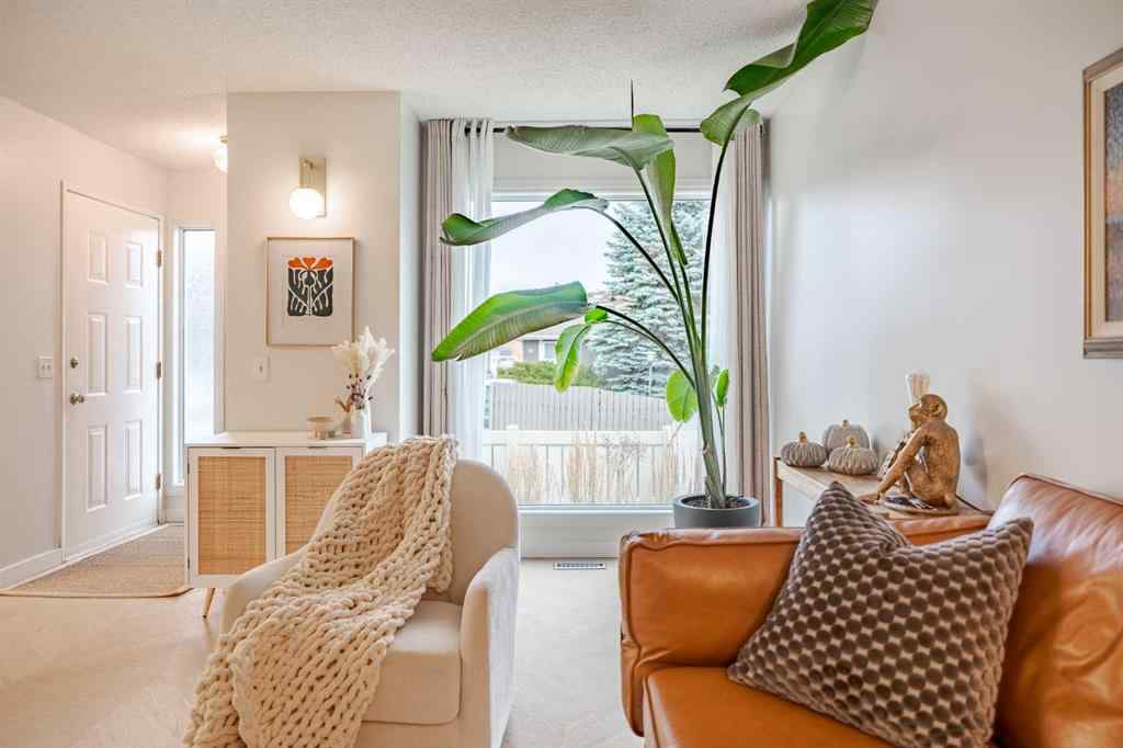 MLS® A2269602 - Unit #74 14736 Deerfield Drive SE in Deer Run Calgary, Residential