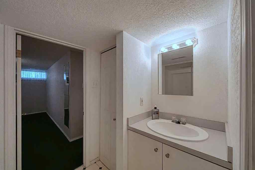 MLS® A2269605 - 3010 8 Street SW in Upper Mount Royal Calgary, Residential