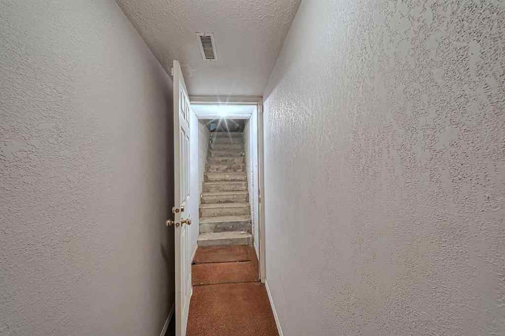 MLS® A2269605 - 3010 8 Street SW in Upper Mount Royal Calgary, Residential