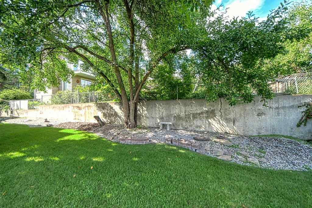 MLS® A2269605 - 3010 8 Street SW in Upper Mount Royal Calgary, Residential