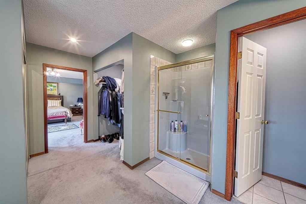 MLS® A2269605 - 3010 8 Street SW in Upper Mount Royal Calgary, Residential