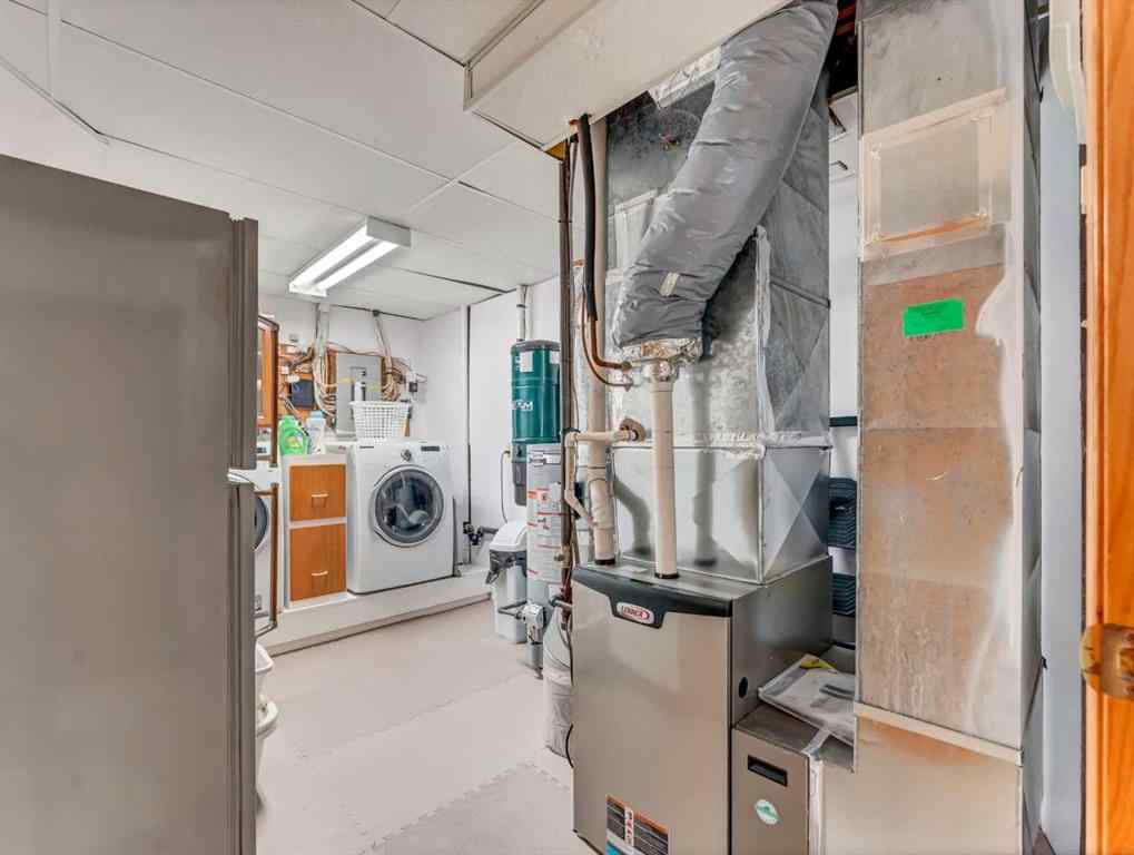 MLS&reg; # A2269610 - 880 Ross Glen Drive SE in Ross Glen Medicine Hat, Residential Open Houses