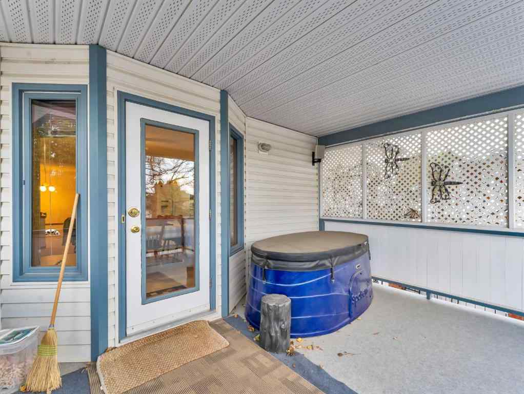 MLS&reg; # A2269610 - 880 Ross Glen Drive SE in Ross Glen Medicine Hat, Residential Open Houses