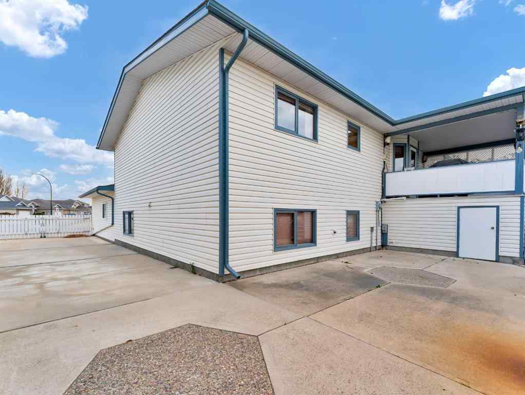 MLS&reg; # A2269610 - 880 Ross Glen Drive SE in Ross Glen Medicine Hat, Residential Open Houses