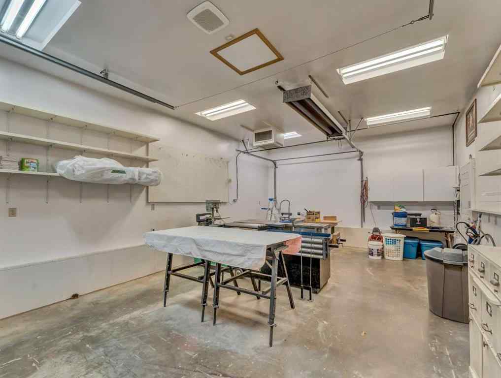 MLS&reg; # A2269610 - 880 Ross Glen Drive SE in Ross Glen Medicine Hat, Residential Open Houses