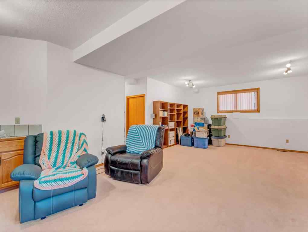 MLS&reg; # A2269610 - 880 Ross Glen Drive SE in Ross Glen Medicine Hat, Residential Open Houses