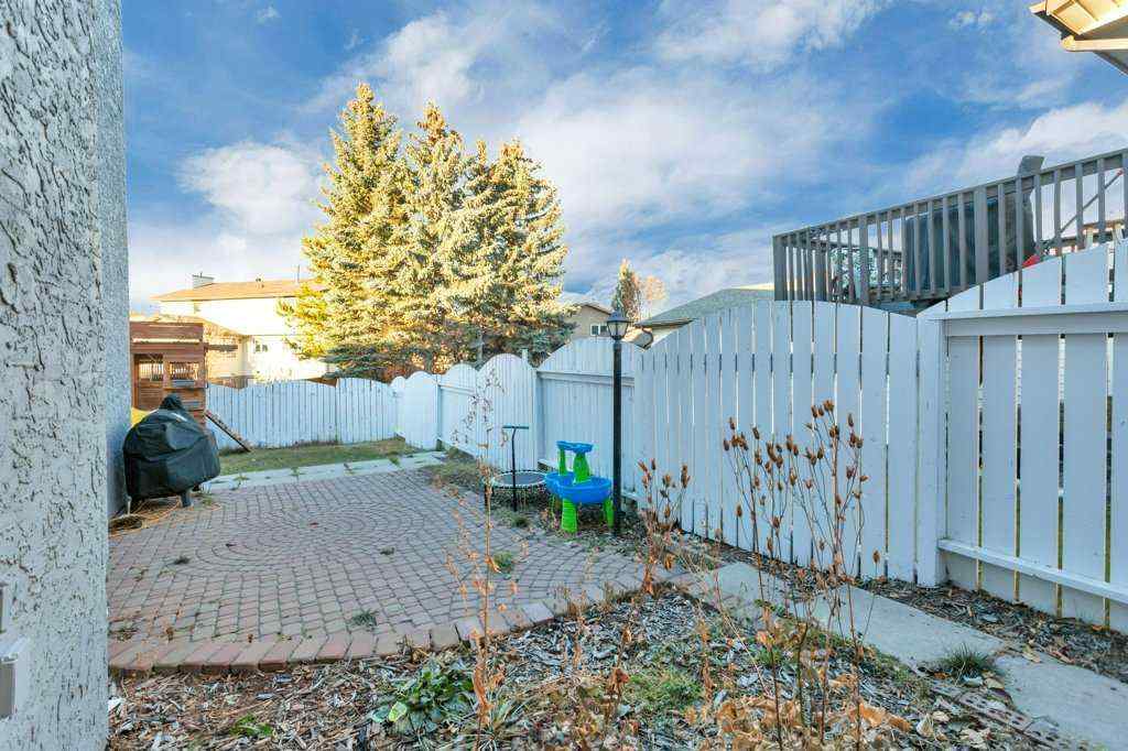 MLS&reg; # A2269613 - 96 Dawson Street  in Deer Park Village Red Deer, Residential Open Houses