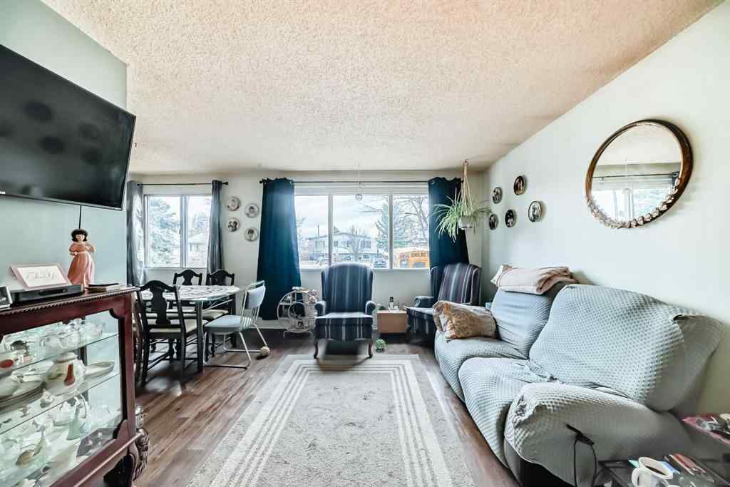 MLS® A2269615 - 16 Beaver Dam Place NE in Thorncliffe Calgary, Residential