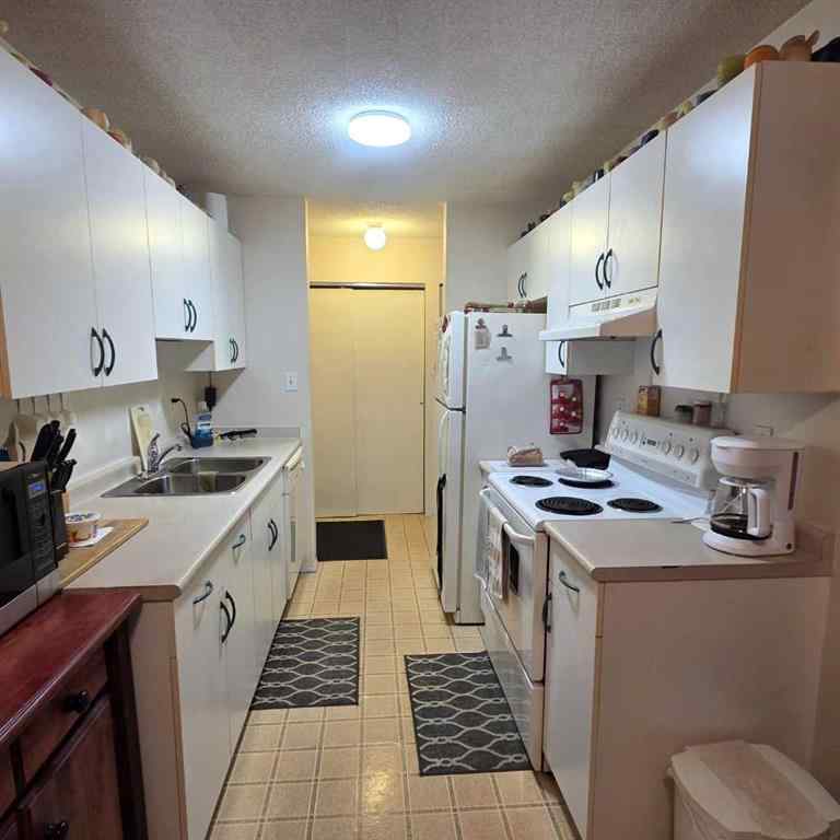 MLS&reg; # A2269616 - Unit #105A 5611 10 Avenue   in Edson Edson, Residential Open Houses