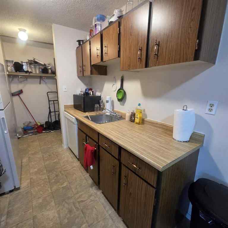 MLS&reg; # A2269617 - Unit #304B 5611 9 Avenue   in Edson Edson, Residential Open Houses