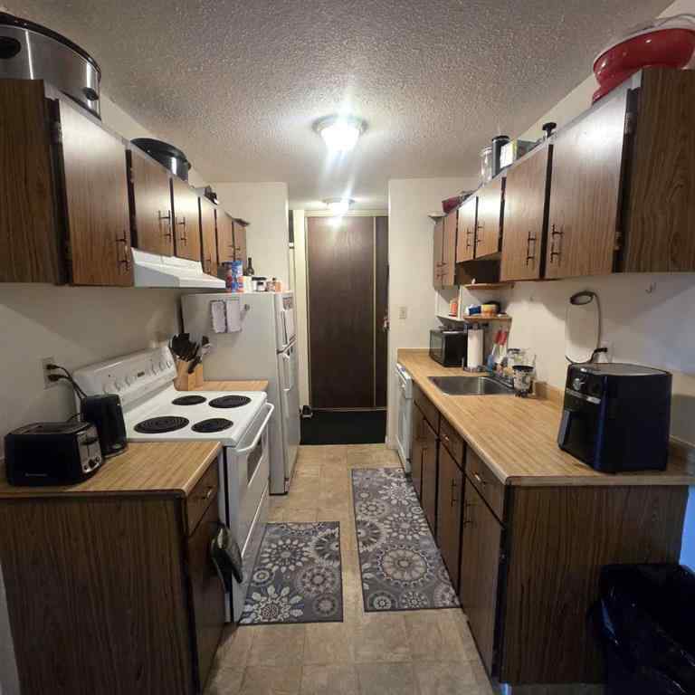 MLS&reg; # A2269618 - Unit #312B 5611 9 Avenue   in Edson Edson, Residential Open Houses