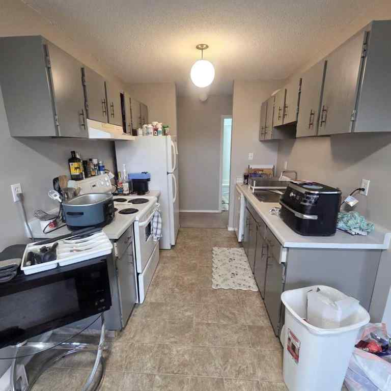 MLS&reg; # A2269620 - Unit #316B 5611 9 Avenue   in Edson Edson, Residential Open Houses