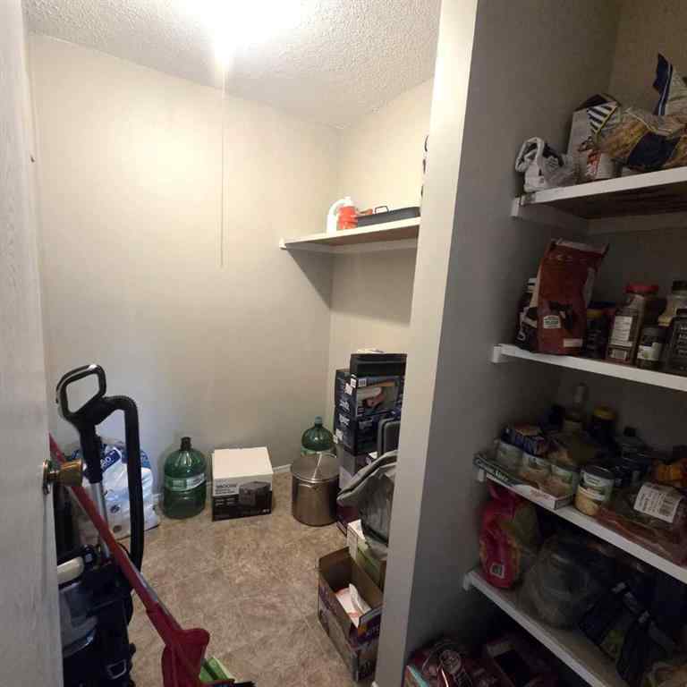 MLS&reg; # A2269620 - Unit #316B 5611 9 Avenue   in Edson Edson, Residential Open Houses