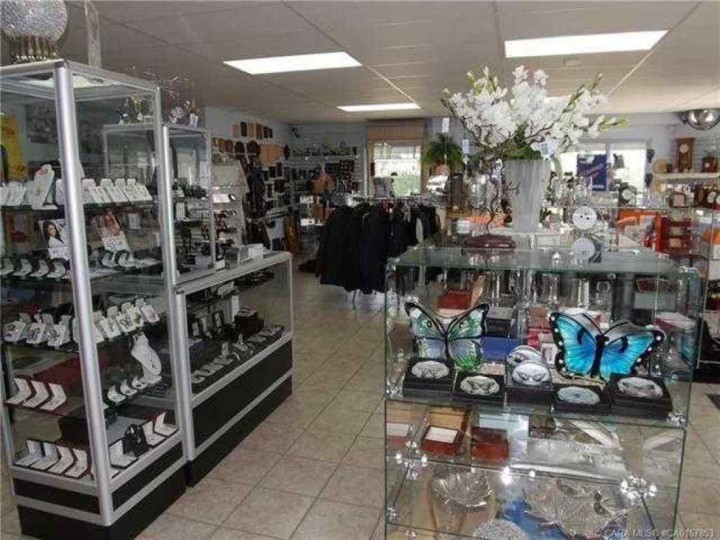 MLS&reg; # A2269625 - 5104 46 Street  in Hardisty Hardisty, Commercial Open Houses