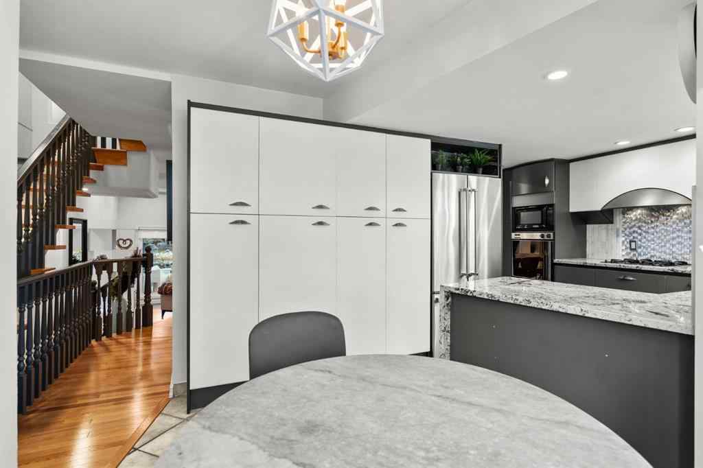 MLS® A2269626 - Unit #239 4037 42 Street NW in Varsity Calgary, Residential